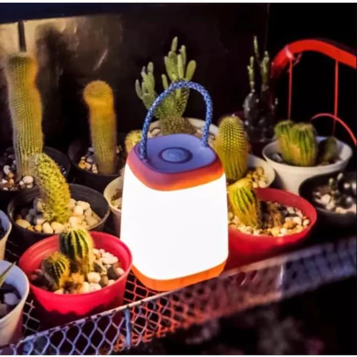 PORTABLE WARM LIGHT LED LAMP