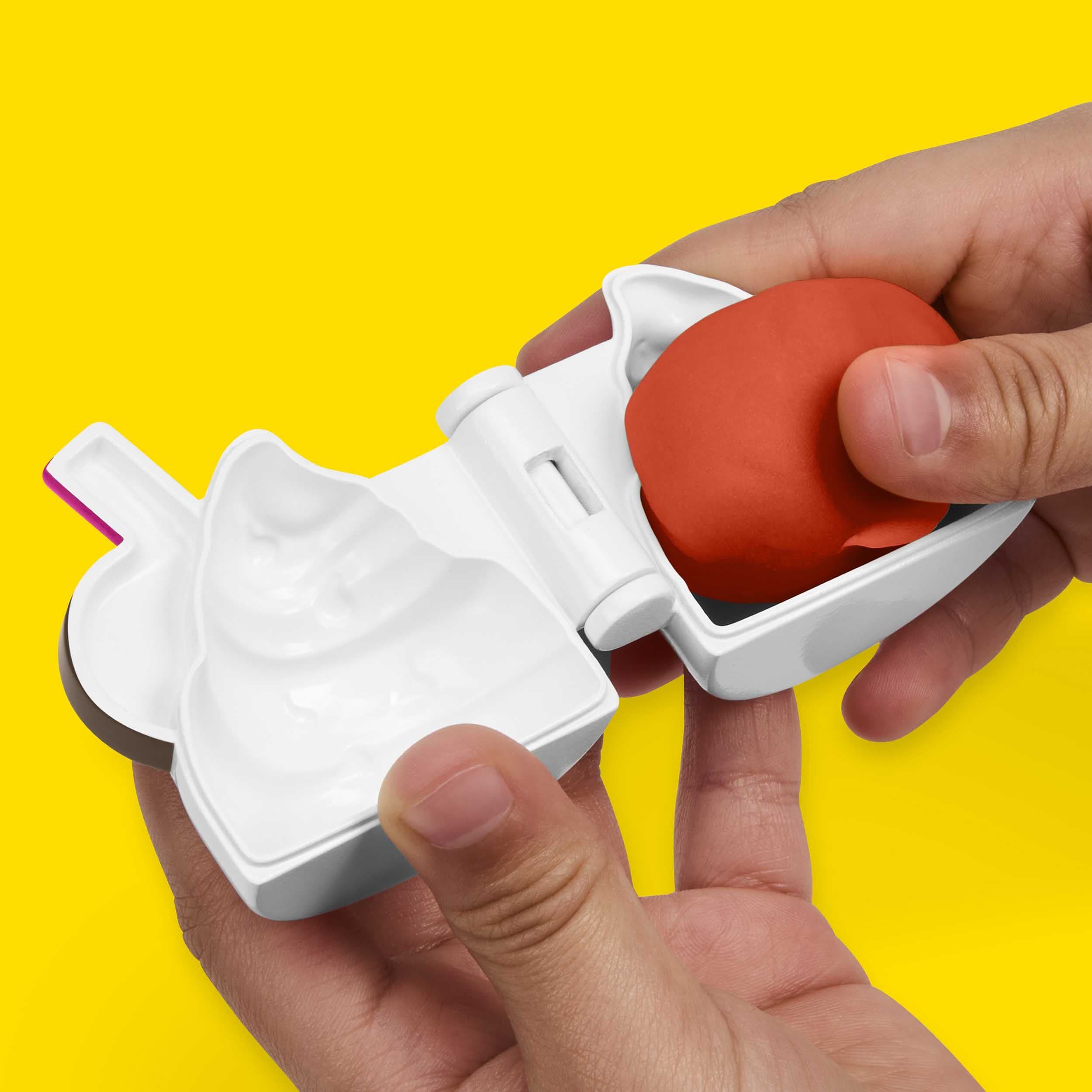PLAY DOH TREATS TO GO