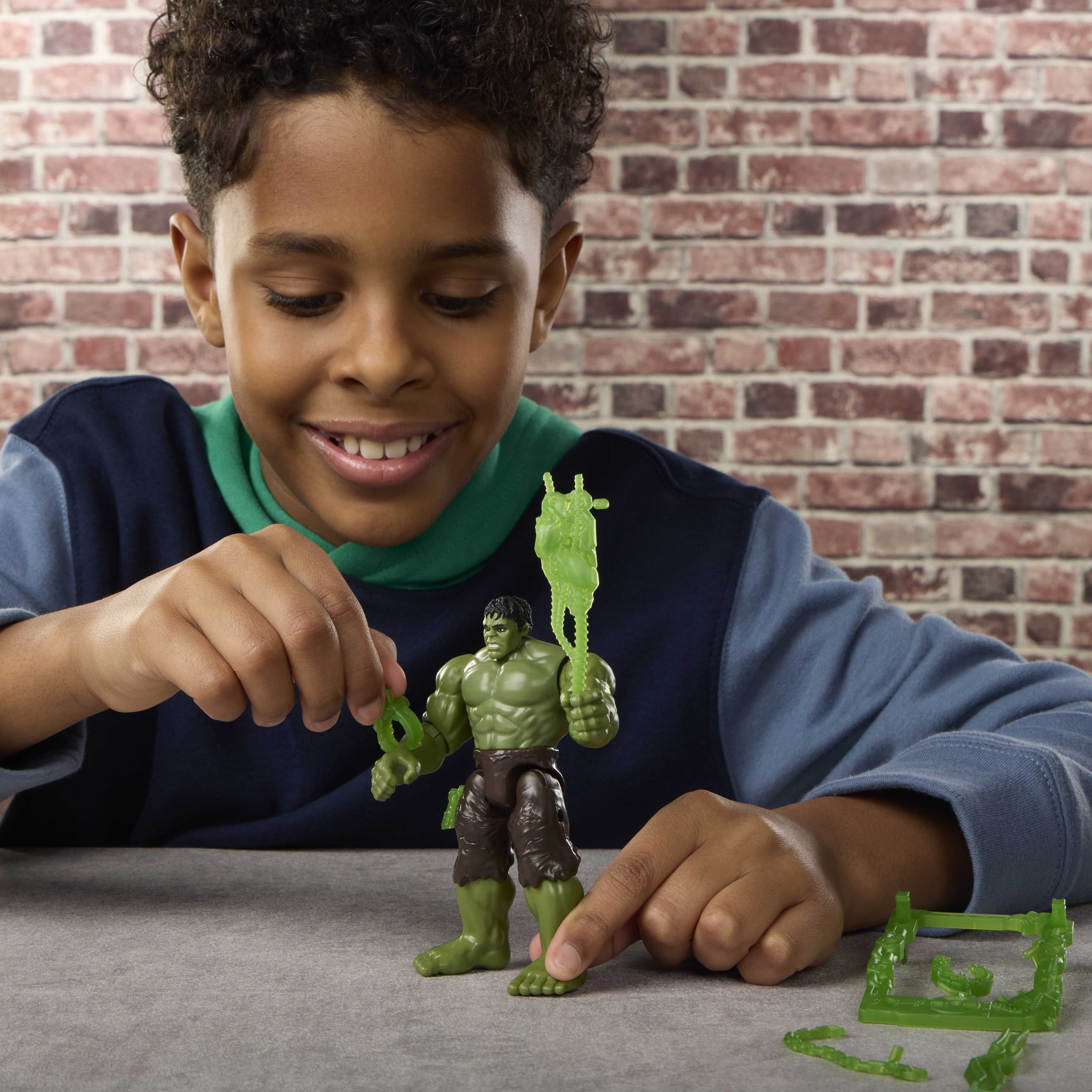 SPIDER MAN BOM MCCARROLL AV FIGURE WITH GEAR