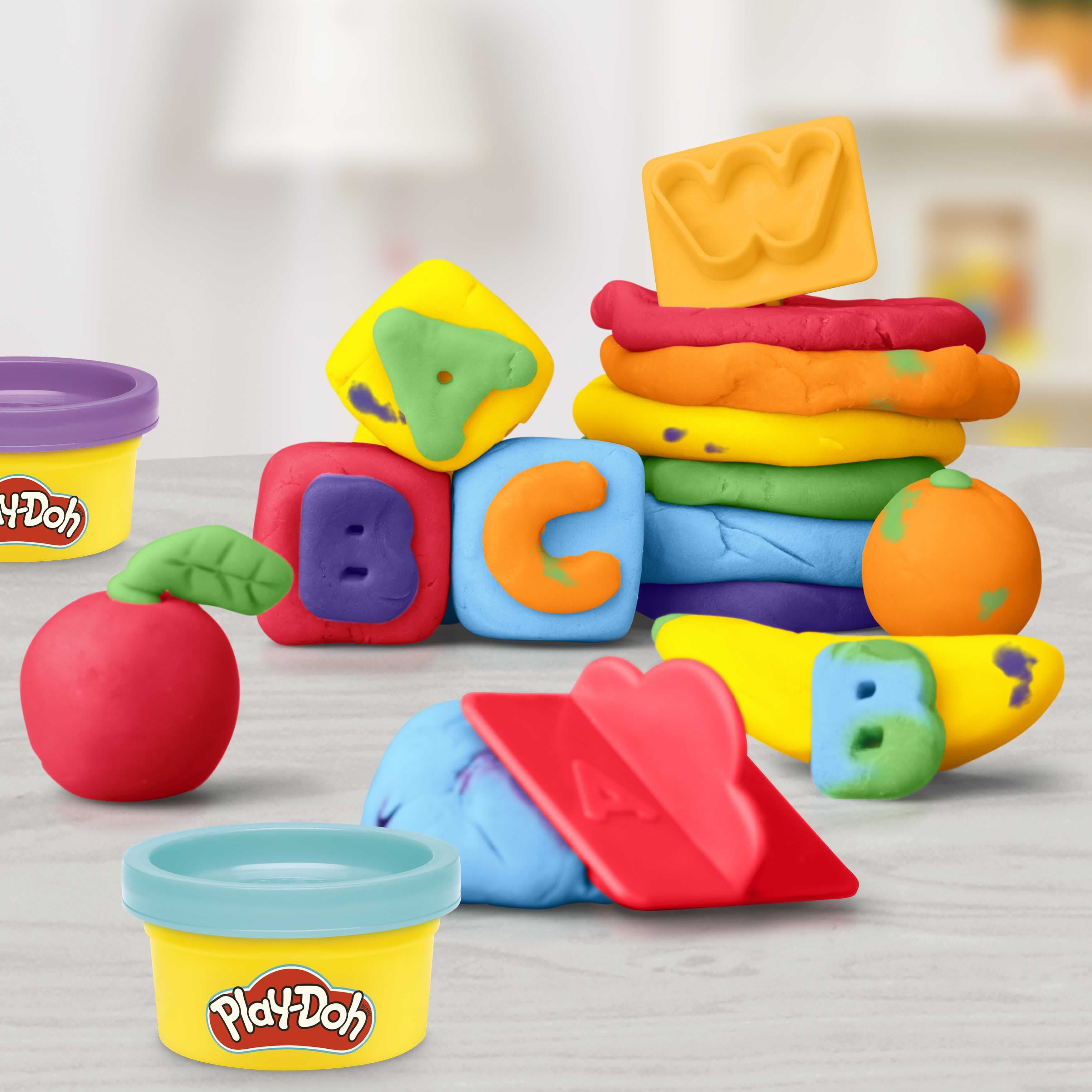 PLAY DOH FUNDAMENTALS LETTERS