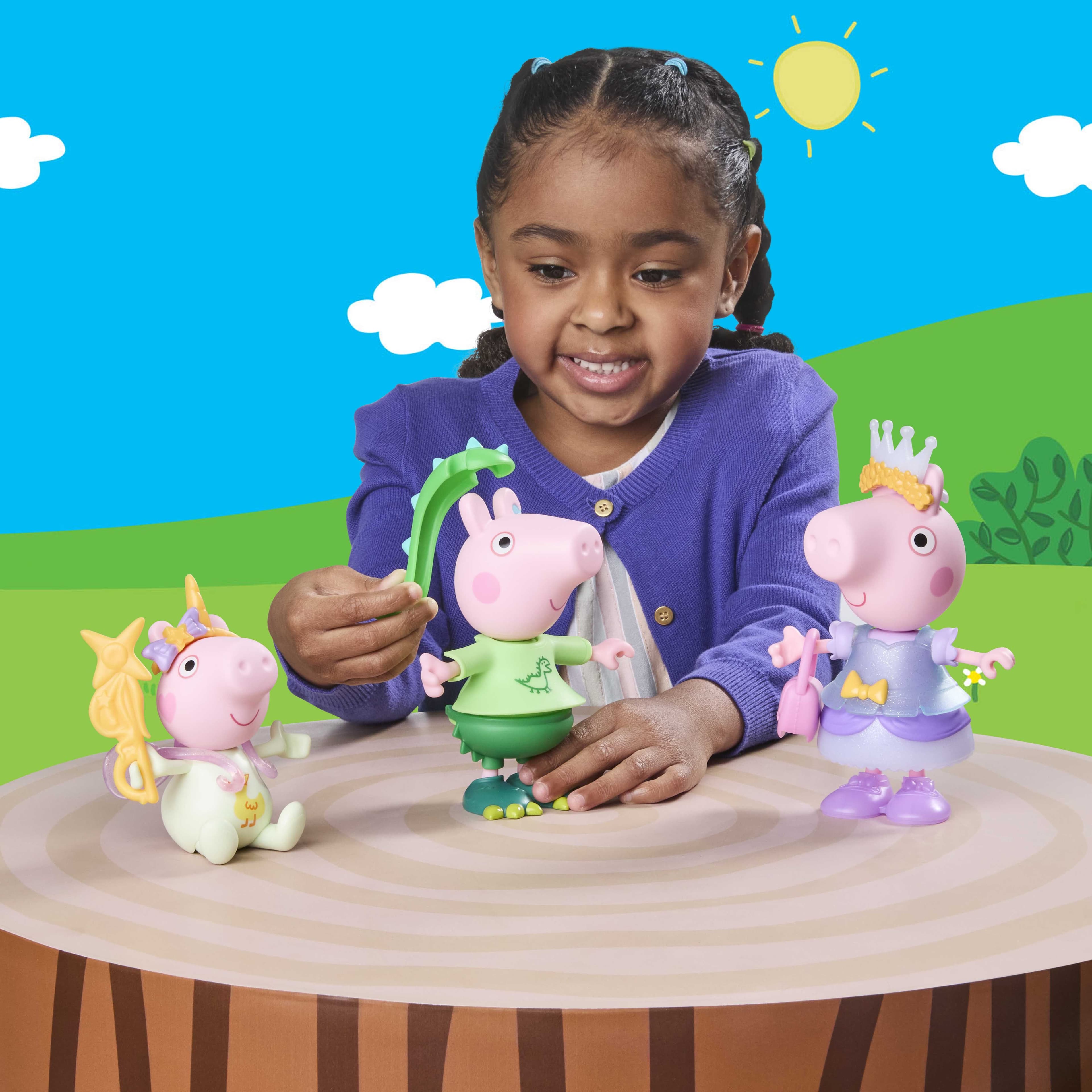 THREE LITTLE PIGGIES DRESS UP