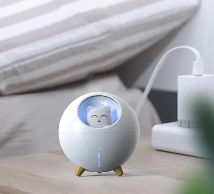 Planet Cat Humidifier