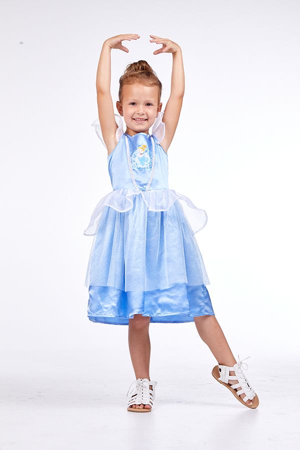 DISNEY PRINCESS CINDERELLA DRESS UP AGE 5 6