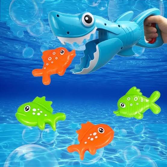 Shark Grabber Bath Toy