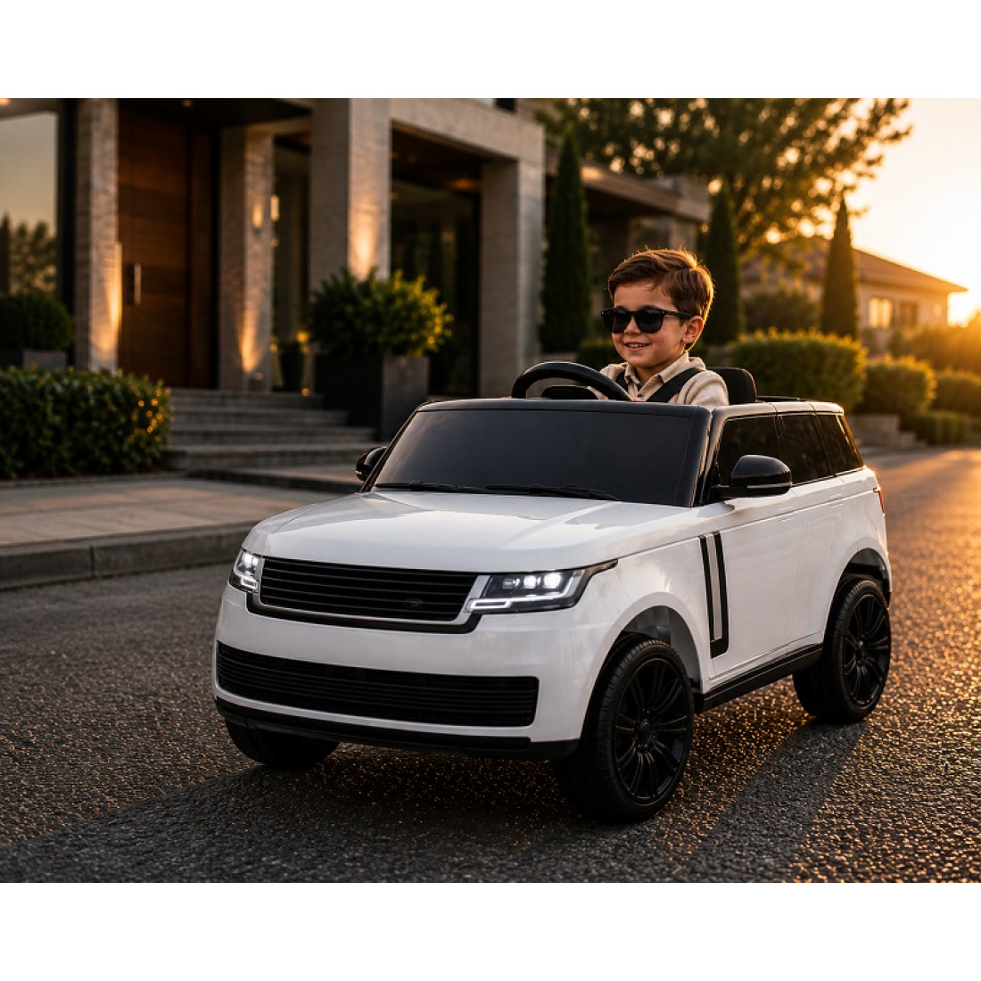 Licensed Range Rover Kids Ride On Car with Remote Control