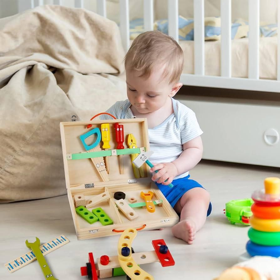 Kiddies Wooden Toolbox 34pc