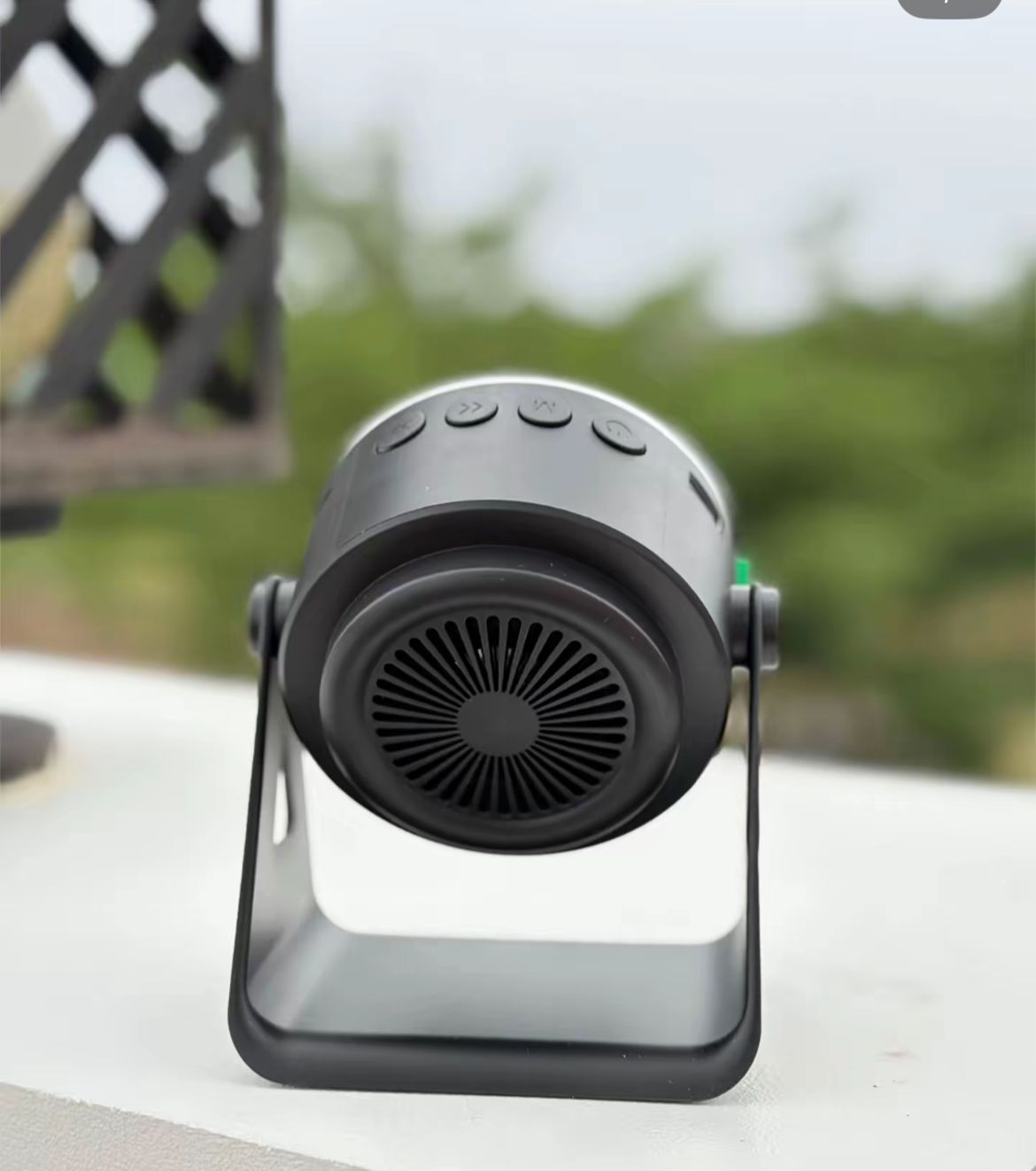 Wireless Induction Speaker With Phone Stand